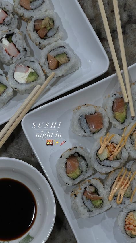 Sushi lover Sushi Photo Ideas, Sushi Asthetic Picture, Sushi Pictures Instagram, Sushi Ig Story, Food Hashtags Instagram, Sushi Instagram Story, Sushi Aesthetic Instagram, Food Photography Sushi, Sushi Fake Story