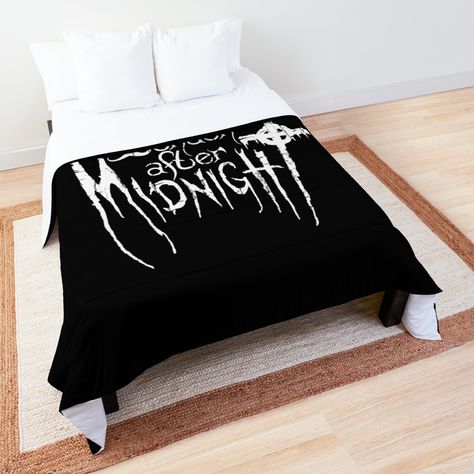 London After Midnight, After Midnight, College Dorm Bedding, Make Your Bed, Dorm Bedding, College Dorm, King Size, Stranger Things Fanart, Old School