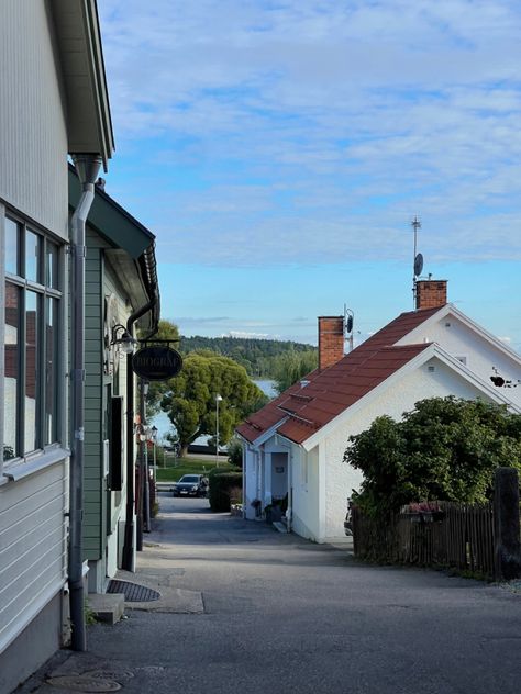 #sweden #sigtuna Sigtuna Sweden, Boarding School Aesthetic, School Aesthetic, Boarding School, My Summer, Scandinavia, Summer 2024, Sweden, Road