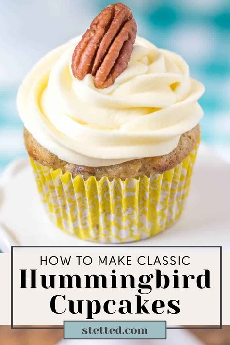 Looking for a sweet treat? Our Hummingbird Cupcakes are the perfect choice! Perfect for any occasion, from birthdays to office parties. Hummingbird Muffin Recipe, Hummingbird Cake Cupcakes, Hummingbird Cupcakes Recipe, Pig Pickin Cupcakes, Hummingbird Cake 12 Tomatoes, Southern Living Hummingbird Cake, Hummingbird Cupcakes Southern Living, Hummingbird Cupcakes, Cupcakes With Cream Cheese Frosting