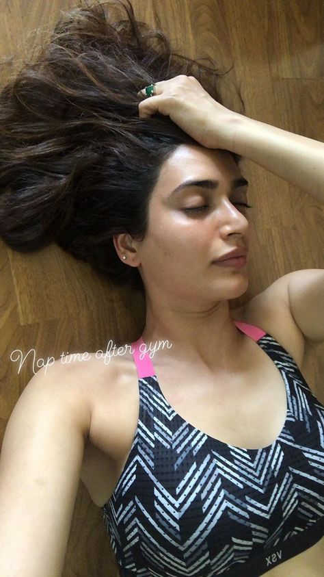 Karishma tanna Karishma Tanna Hot, Karishma Tanna, Actress Hairstyles, Blonde Beauty, Most Beautiful, Actresses, Google Search, Celebrities, Hair