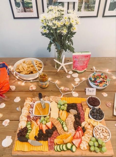 Outerbanks Party Ideas, Outerbanks Birthday Theme, Outer Banks Themed Birthday Party, 18th Birthday Food, Outer Banks Party Ideas, Outer Banks Party, Outer Banks Birthday Party, Hawaiian Roll Sandwiches, 17th Birthday Party Ideas