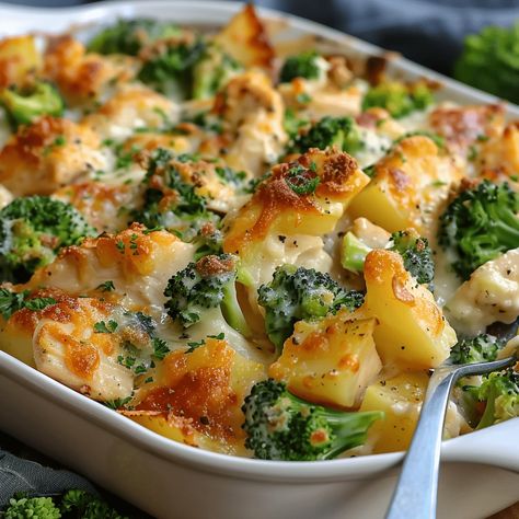 Baked Potato Chicken and Broccoli Casserole - Grammy Recipes Jalapeño Popper Chicken Bake With Broccoli, Chicken Potato Broccoli Bake, Baked Potato Chicken Broccoli Casserole, Rotisserie Chicken Broccoli Recipes, Chicken And Potato Meal Prep, Chicken And Potatoes Casserole Recipes, Healthy Chicken Casserole Clean Eating, Baked Potato Chicken And Broccoli Casserole, Baked Potato Chicken And Broccoli