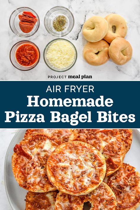 Pizza Bagels In Air Fryer, Homemade Bagel Bites, Pizza Bagel Bites, Mini Bagel Pizza, Bagel Bites Recipe, Pizza Bagel, Mini Pizza Bites, Super Easy Appetizers, Mini Bagels