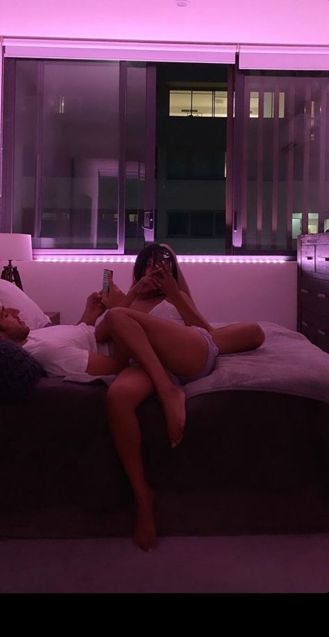 Stile Kylie Jenner, Couples Vibe, Cute Relationship Photos, Goals Pictures, The Love Club, Cute Couples Photos, Boyfriend Goals, Relationship Goals Pictures, Photo Couple