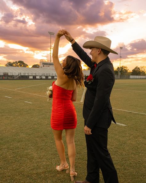 The cutest hoco session last night! 🪩✨The sky! 😍 - - - - - - - - - - - - - - - - - - - - #photography #photographylovers #photoshoot #hoco #hoco2024 #seniorphotographer #northgaphotographer Cinematic Photography, Senior Photographers, Photography Lovers, Sky Photography, Last Night, The Cutest, The Sky, Photo Ideas, Photography