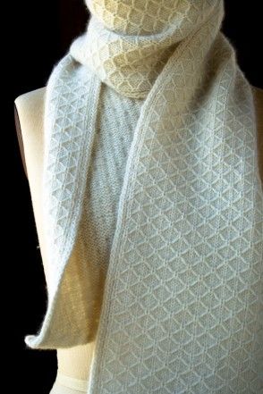 Trellis stitch Trellis Scarf Free Pattern, Trellis Stitch, Scarf Free Pattern, Purl Bee, Purl Soho, Daily Specials, Free Knitting Patterns, Knitting Kits, Beautiful Knitting