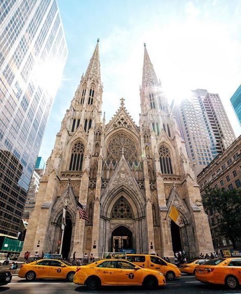 St Patricks Cathedral Nyc, New York Bucket List, St Patrick's Cathedral, New York Vacation, Nyc Aesthetic, New York Photos, New York City Travel, Visit New York, Nyc Trip