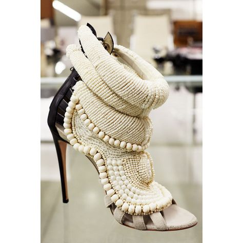 0 Kanye West Shoes, Pearl Crochet, Zanotti Sneakers, Giuseppe Zanotti Sneakers, Giuseppe Zanotti Heels, Cruel Summer, Heel Accessories, Classy Shoes, Shoes Design