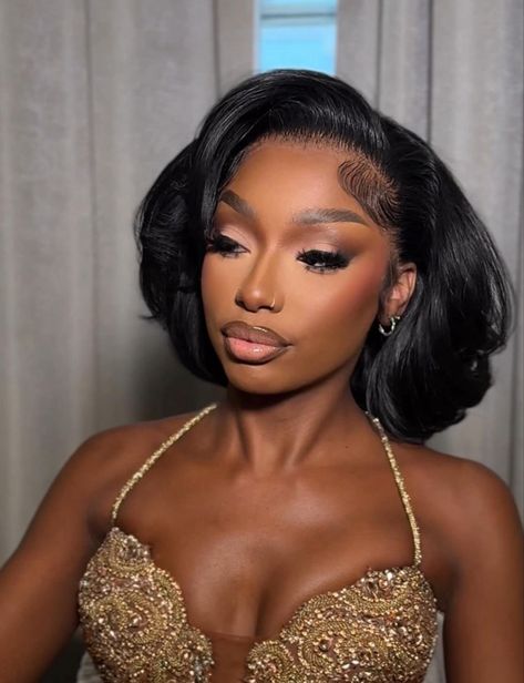 Pretty Makeup Black Women, Makeup Look Black Women, Shimmery Makeup, Makeup Favorites, Eyeshadow Ideas, Makeup Black Women, Homecoming Queen, Prom Makeup Looks, Makeup Icons