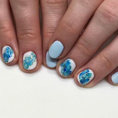 So perfect for her Alaskan cruise! Watercolor Nails, Cruise Nails, Water Color Nails, Spring Nail Designs, Alaskan Cruise, Cruise Outfits, Alaska Cruise, Spring Nail, Nail Designs Spring