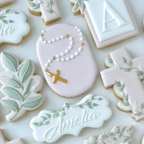 Sweet Life Cookie Co on Instagram: "Happy Monday, cookie friends! I wanted to share with you this First Communion set! Loving all of the delicate details and soft colors here 🥰 OG branch design by @simplyxsweet_ 💚 #firstcommunion #firstcommunioncookies #decoratedcookies #sugarcookies #royalicingcookies #seattlecustomcookies #seattleeats #issaquah #issaquahhighlands #issaquahbakery #issaquahcustomcookies #snoqualmie #snoqualmieridge #northbend #bellevue #kirkland #renton #redmond #mercerisland 1st Communion Cookies Girl, First Communion Cookies Girl, Communion Cookies Girl, Communion Cookies Decorated, First Communion Cookies Decorated, 1st Communion Cookies, First Communion Sugar Cookies, Cookies Bautismo, Confirmation Cookies