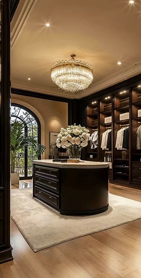 Million Dollar Bedrooms, Old Money Closet Aesthetic, Brownstone Interiors Bedroom, Dark Moody Walk In Closet, Rich Home Interior, Elegant Dark Bedroom, Mafia Bedroom, Rich Room, Luxury Hallway