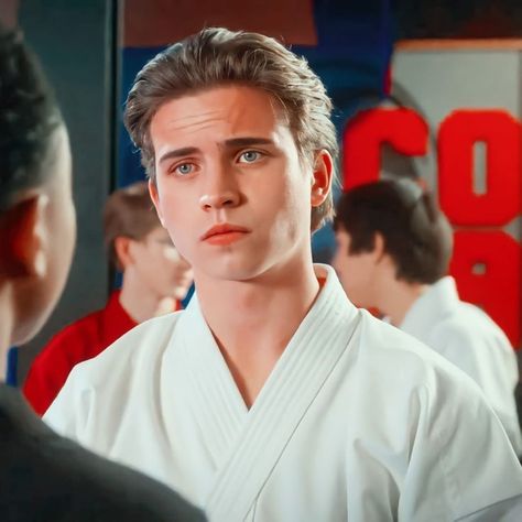 Robby Keene Season 5, Tanner Buchanan Cobra Kai, Robby Cobra Kai, Robby Keene Cobra Kai, Parrish Teen Wolf, Cobra Kai Season 5, Kobra Kai, Jordan Parrish, Robby Keene