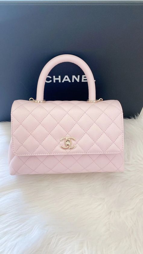 My Honest Review: Chanel Coco Handle - With Love, Vienna Lyn Coco Chanel Purses Handbags, 2023 Bags, Chanel Coco Handle, Chanel Price, Types Of Handbags, Chanel Classic Flap Bag, Coco Handle, Classic Chanel, Dream Bags