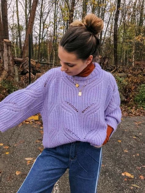 Purple Sweater Outfit, Purple Knit Sweater, Crochet Sweater Design, Outfit Elegantes, Knit Sweater Outfit, Purple Outfit, Pullovers Outfit, Purple Fits, Trendy Outfits Winter