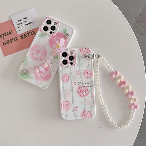 Seni Resin, Rose Iphone Case, Crochet Products, Iphone Case Collection, Girl Cases, Diy Iphone Case, Girl Phone Cases, Cute Phone Case, Iphone Xs Max Case