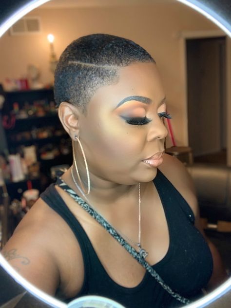 Female Fade Haircut Black Women, Low Cut Hair Black Women, Short Shaved Hair, Bald Hairstyles For Women, Textured Hairstyles, Short Black Haircuts, Natural Short Hair, Cornrows With Box Braids, Natural Haircuts