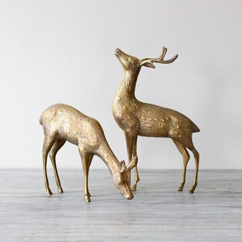 When Visiting An Antique Shop - 12 Things To Look For Sunshine And Whiskey, Brass Animals, Brass Decor, Deer Antlers, Antique Shops, Set Vintage, Vintage Brass, Antique Brass, Sculpture Art