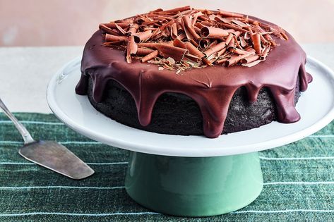 Espresso chocolate cake recipe: The simplest of bakes Espresso Chocolate Cake, Nadiya Hussain Recipes, Chocolate Espresso Cake, Nadiya Hussain, Espresso Cake, Sheet Pan Dinners Chicken, Recipes Cake, Chocolate Espresso, Moist Chocolate Cake