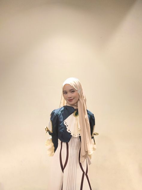 Hijab Cosplay, Violet Evergarden, Cosplay Halloween, Cosplay Makeup, Me Me Me Anime, Violet, Halloween, Makeup, Anime