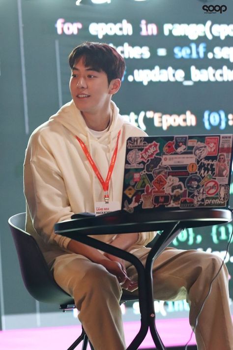 Joo Hyuk Boyfriend Material, Nam Joo Hyuk Boyfriend Material, Namjoo Hyuk, Joo Hyuk Wallpaper, Nam Joo Hyuk Wallpaper, Start Up Kdrama, Nam Joo Hyuk Cute, Boyfriend Material Wallpaper, Kpop Fashion Men