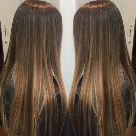 Brown Hair Light Ends, Lighter Brown Hair, Caramel Ombre Hair, Straight Hair Highlights, Balayage Straight Hair, Natural Ombre, Brown Hair Inspo, Brunette Hair With Highlights, Hair Streaks