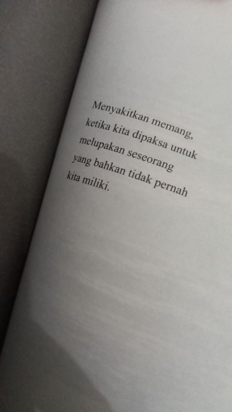 Ikhlas Quotes, Ikhlas Paling Serius, Quotes Gamon, Sabar Quotes, Haha Quotes, Cinta Quotes, Postive Life Quotes, Simple Quotes, Favorite Book Quotes