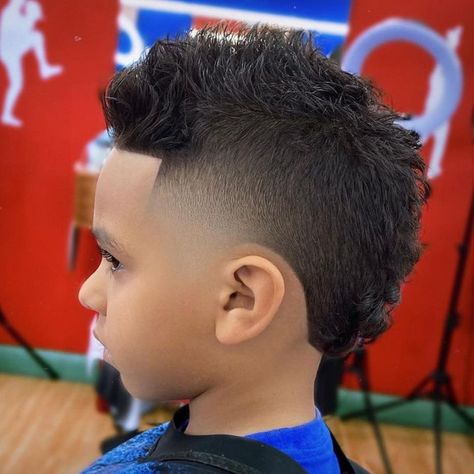 Hair Style For Boy, Mohawk For Men, Long Hair Curly, 2022 Hairstyles, Curling Hair, Kids Cuts, Braid Tutorial, Mens Haircuts Short, Best Short Haircuts