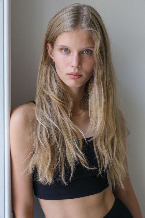 Ida Heiner - Model Profile - Photos & latest news Model Profile, Summer Blonde Hair, Girl With Green Eyes, Ash Hair, Ash Hair Color, Soft Blonde, Dark Blonde Hair, Blonde Hair Blue Eyes, Model Inspo