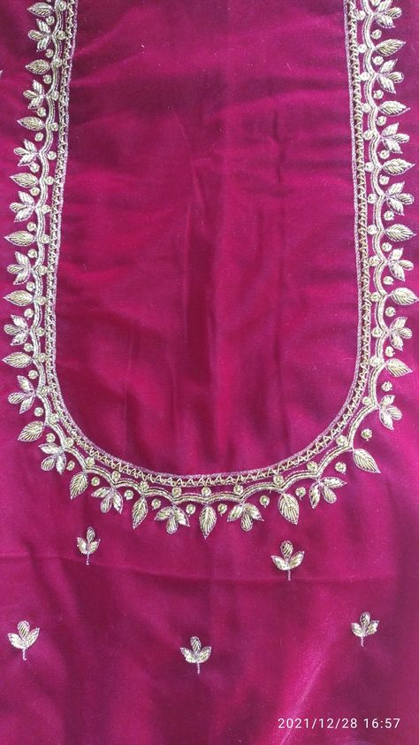 Kardhana Work Blouses, Machi Work Blouse, Khatli Work Blouse Design New, Simple Maggam Work Blouse, Simple Maggam Work, Blouse Design Aari Work, Magam Work Designs, Pink Blouse Designs, Magam Work