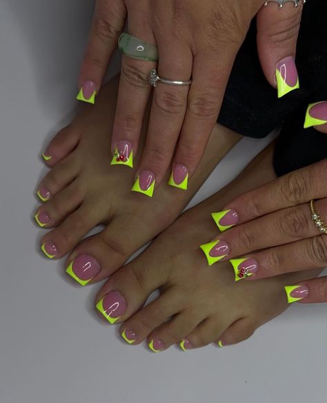 French Tip Acrylic Nails And Toes, Yellow Nails And Toes, Matching Nail And Toe Sets, Neon Toe Nails, Boss Nails, Matching Nails, Helix Piercings, Acrylic Toes, Acrylic Toe Nails