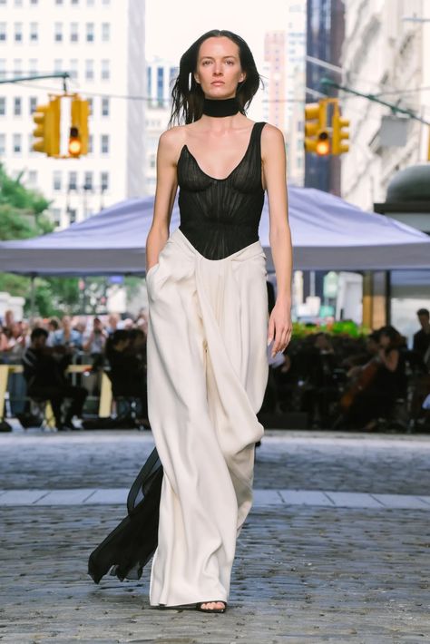 Prabal Gurung Spring 2025 Ready-to-Wear Runway, Fashion Show & Collection Review [PHOTOS] Proportions Fashion, Summer 2025, Show Collection, Prabal Gurung, Fashion Show Collection, September 2024, Denim Top, Business Fashion, New York Fashion Week