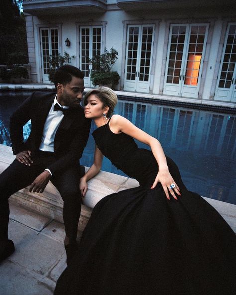 Black Couples on Twitter: "Black Excellence 🖤 #MalcolmAndMarie… " Slim Aarons Photos, John David Washington, David Washington, Mode Zendaya, Slim Aarons, Family Shoot, Black Actors, W Magazine, Priscilla Presley