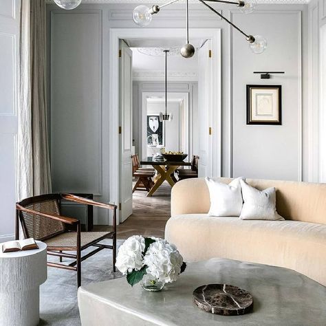 Design Salon, Vogue Living, Big Design, Design Del Prodotto, Decoration Inspiration, A Living Room, Interior Inspo, Cheap Home Decor, Interior Design Styles