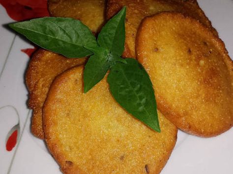 Fabulosa receta para Arepitas de Maíz Dominicanas. Las arepitas de maíz son amadas por los dominicanos. Son fáciles de preparar y pueden disfrutarse como acompañamiento, plato principal o como snack. Y nunca faltan en la mesa el 24 de diciembre. Dominican Dishes, Dominican Dish, Dominicano Recipes, Caribbean Foods, Healthy Summer Snacks, Latin Recipes, Dominican Food, Hispanic Food, Summer Snacks