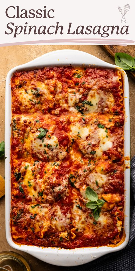 A white dish with spinach lasagna in it. Above the lasagna are the words "classic spinach lasagna". Lasagne Without Tomato Sauce, Crockpot Spinach Lasagna, Spinach Lasagne Recipes, Cheese Lasagna Recipe With Ricotta, Lazana Recipes, Lasagna Recipe With Spinach, Spinach And Meat Lasagna, Lasagna Sauce Recipe, Real Italian Recipes