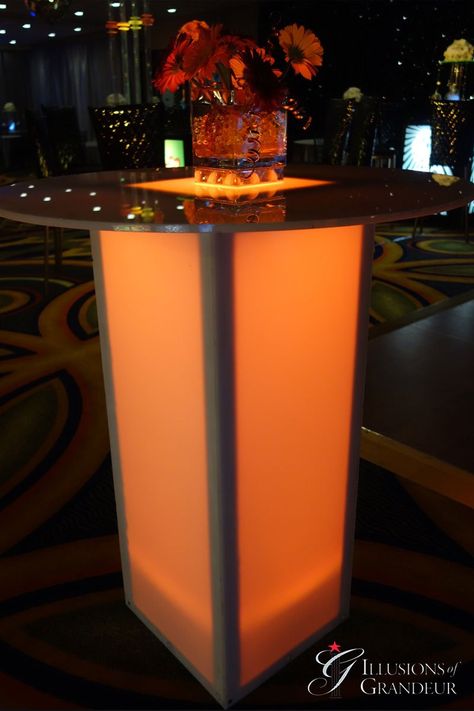 16.LED-Acrylic-Cocktail-Table - Illusions of Grandeur Seaside California, Table Rentals, Communal Table, Planner Supplies, Cocktail Table, Bistro Table, Custom Table, Cocktail Tables, Monterey