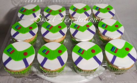 Buzz Cupcakes Toy Story, Buzz Lightyear Birthday Cupcakes, Buzz Lightyear Cupcake Cake, Buzz Light Year Cake Pops, Buzz Light Year Cupcakes, Buzz Light Year Cookies, Pixar Cupcakes, Buzz Cupcakes, Buzz Lightyear Cookies