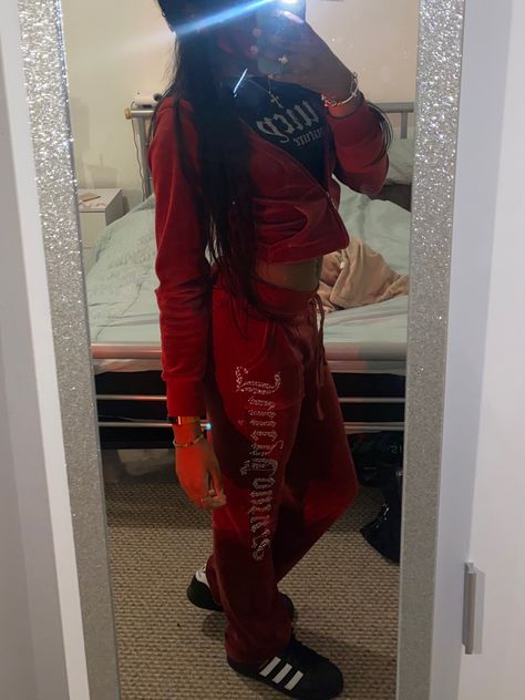 Juicy Tracksuit Outfit, Juicy Couture Tracksuit Outfit, Juicy Couture Track Suit Outfits, Red Juicy Couture Tracksuit, Superstars Outfit, Red Juicy Couture, Track Suit Outfit, Zipper Hoodie Women, Juicy Couture Track Suit