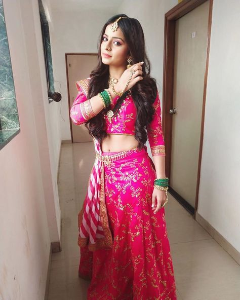 Mahima Makwana | Zoya on Instagram: “Shubharambh, begins today at 9pm. Monday to Friday on Colors! @colorstv @shashisumeetproductions” Mahima Makwana, Lehnga Dress, Punjabi Outfits, Beautiful Women Over 40, Fashion Design Clothes, Indian Beauty Saree, Desi Beauty, Dress Collection, Lehenga