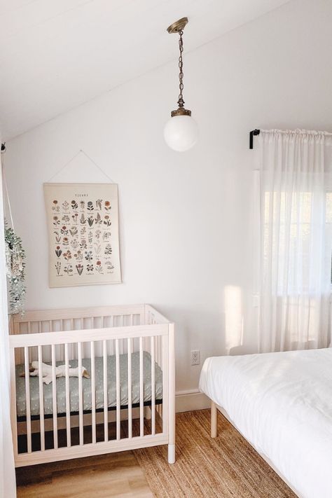 best nursery ideas nursery nook in master bedroom Babyletto Mini Crib, Mini Crib Nursery, Small Crib, Black Crib, Oval Crib, Nursery Nook, Small Space Nursery, Crib Nursery, Baby Clothes Storage