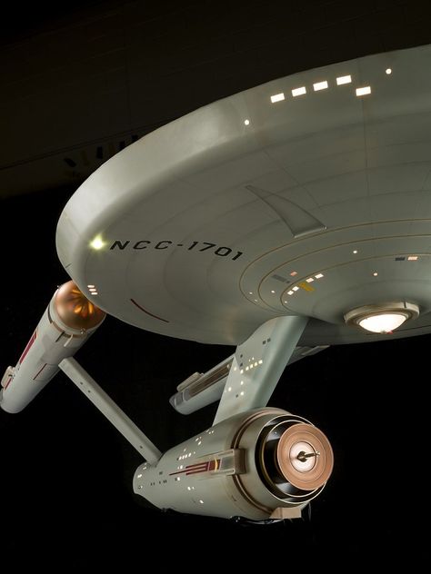 Star Trek Starship Enterprise Studio Model | National Air and Space Museum Star Trek: Voyager, Star Trek: Enterprise, Science Fiction Wallpaper, Fiction Wallpaper, Star Trek Models, Star Trek Wallpaper, Ncc 1701, Uss Enterprise Ncc 1701, Star Trek 1