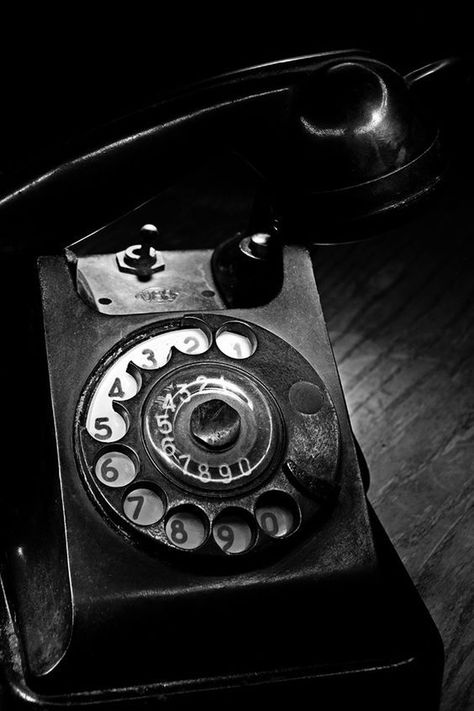 renesoto Black Pics, Black And White Photo Wall, Black And White Picture Wall, Vintage Phones, Vintage Telephone, Gray Aesthetic, Old Phone, Black And White Wallpaper, Black And White Aesthetic