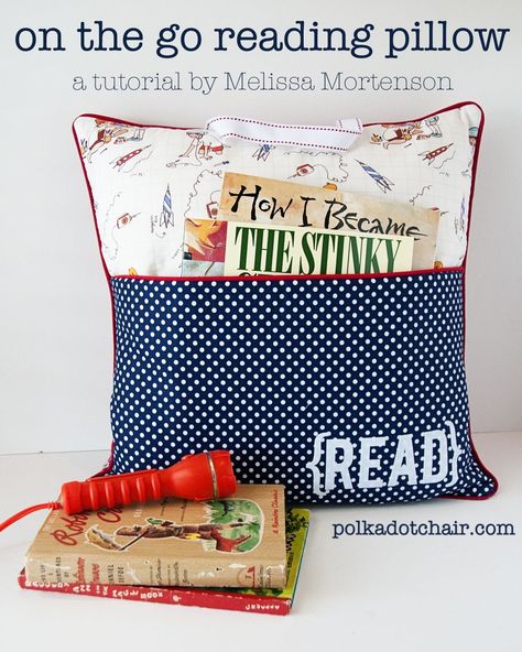 Learn how to make a reading pillow. Makes a great gift! #sewing #readingpillow #readingpillowtutorial #freepattern Pillow Painting, Crafts Birthday, Polka Dot Chair, Book Pillow, Pocket Pillow, Pillow Tutorial, Diy Gifts For Kids, Reading Pillow, Beginner Sewing