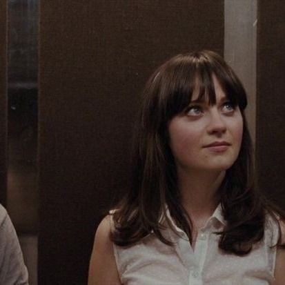 Summer Finn, Zooey Deschanel Hair, Summer Bangs, 500 Days Of Summer, 500 Days, Shave My Head, Summer Haircuts, Summer Icon, Facial Skin Care Routine