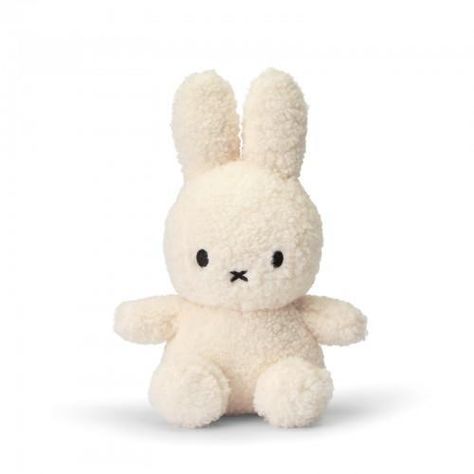 Miffy Plush, Bb Reborn, Soft Teddy, Unique Kids, Cute Stuffed Animals, Pet Bottle, Classic Toys, Cool Stuff, 귀여운 동물