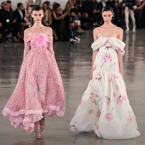 #fashion #moda #fashionstyle #fashiontrend #clothes #fashionweeks #style #fashionista #clothes #womensclothing #womenfashion #fallfashion #womensstyle #trends #trends2022 #fall2022 #rtw #giambattistavalli Giambattista Valli Fall 2022, Fashionista Clothes, Couture Runway, Giambattista Valli, Fall 2022, Fall 2023, Fall Trends, Women's Style, Strapless Dress Formal