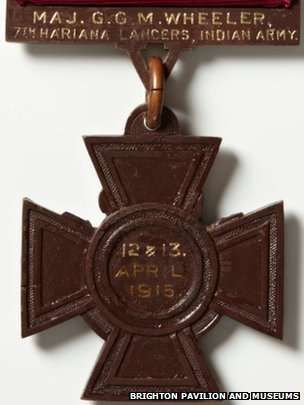 A Victoria Cross awarded posthumously to a British Army major killed in World War One has been found during a search at a Brighton museum. Uk Military, Victoria Cross Medal, British Medals, George Cross, Military Decorations, Cross Medal, Frederick The Great, Battle Flag, Royal Pavilion