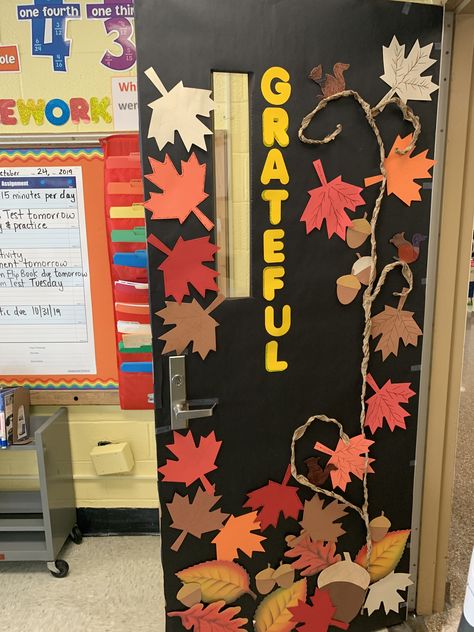 Fall classroom door Tree Classroom Door, Welcome Door Classroom, Library Diy, Tree Classroom, Fall Classroom Door, Classroom Door Ideas, Classroom Door Decorations, Classroom Door Decor, Door Decorations Classroom Christmas